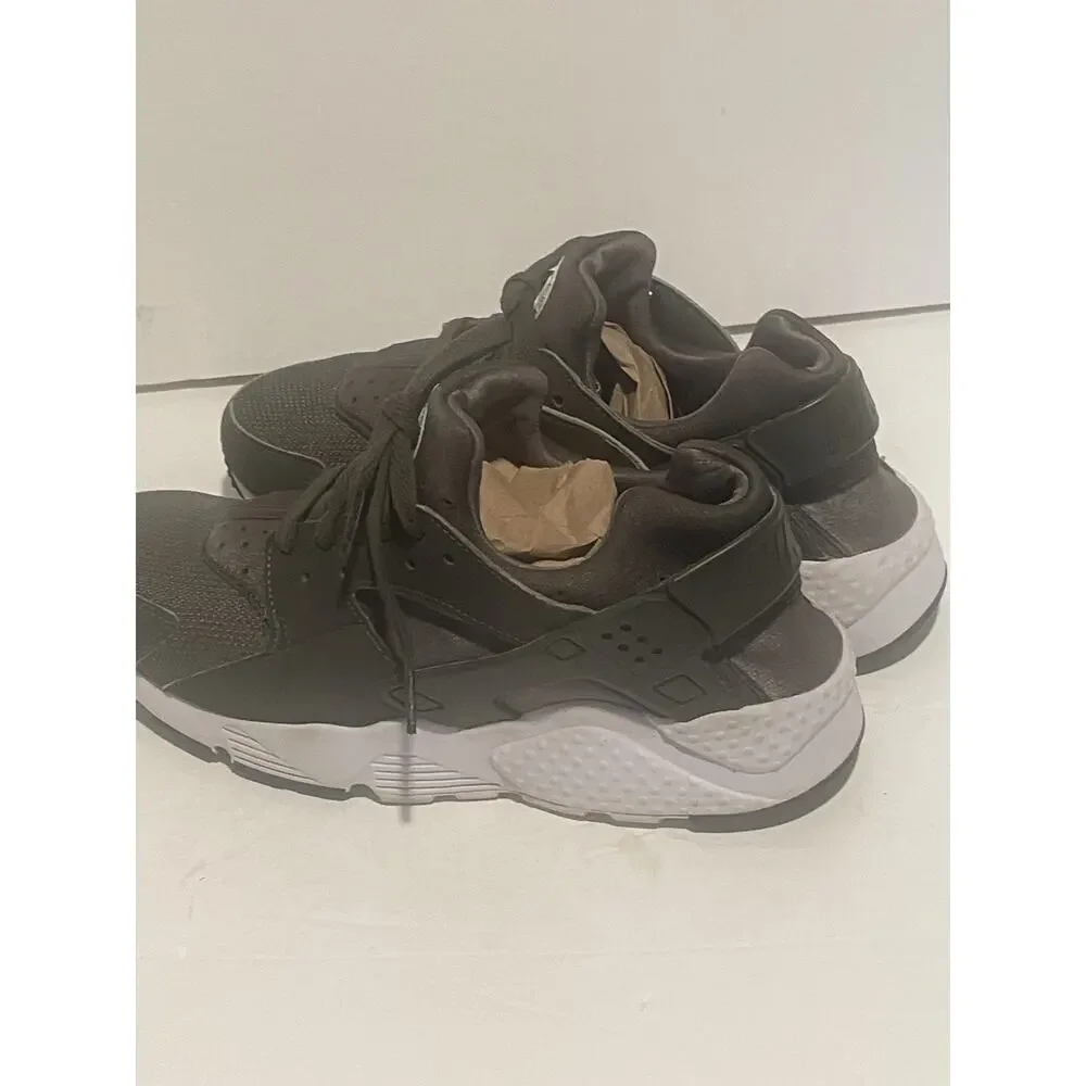Nike Air Huarache Cargo Khaki Olive & White Size 7Y